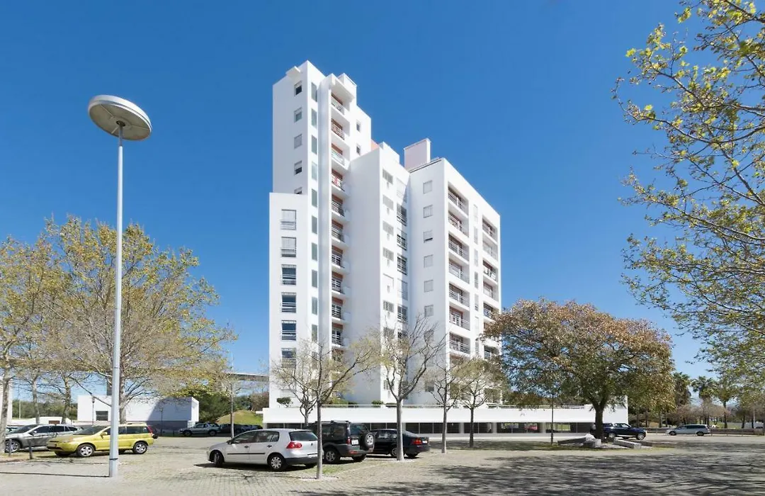 Eco Apartment @ Torre Verde-1